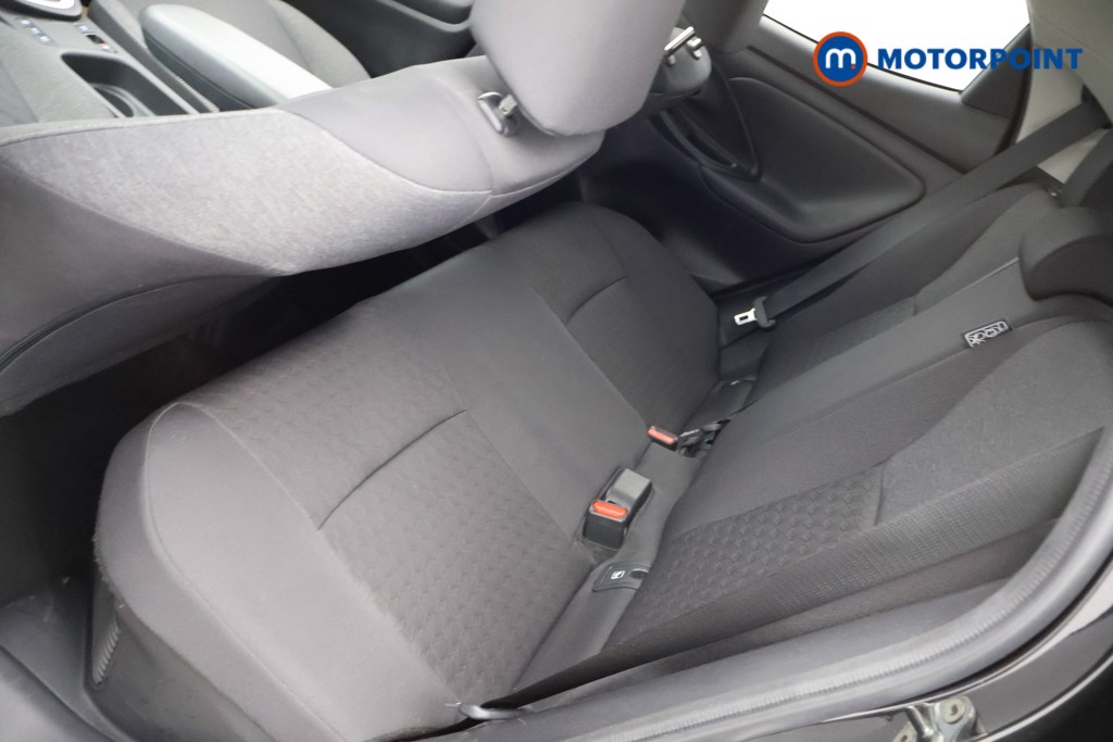 Toyota Yaris Design Automatic Petrol-Electric Hybrid Hatchback - Stock Number (1624665) - 26th supplementary image