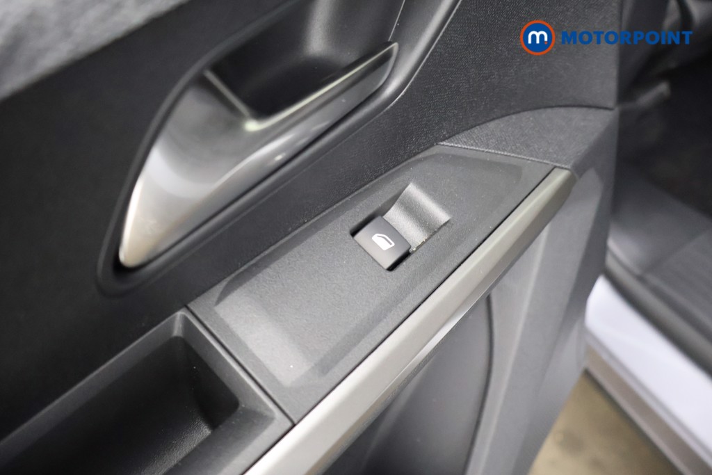 Peugeot 5008 Allure Automatic Petrol SUV - Stock Number (1624681) - 29th supplementary image