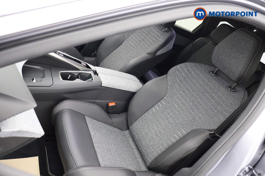 Peugeot 5008 Allure Automatic Petrol SUV - Stock Number (1624681) - 32nd supplementary image