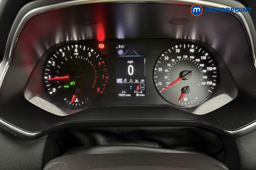 Renault Captur Iconic Manual Petrol SUV - Stock Number (1624716) - 4th supplementary image