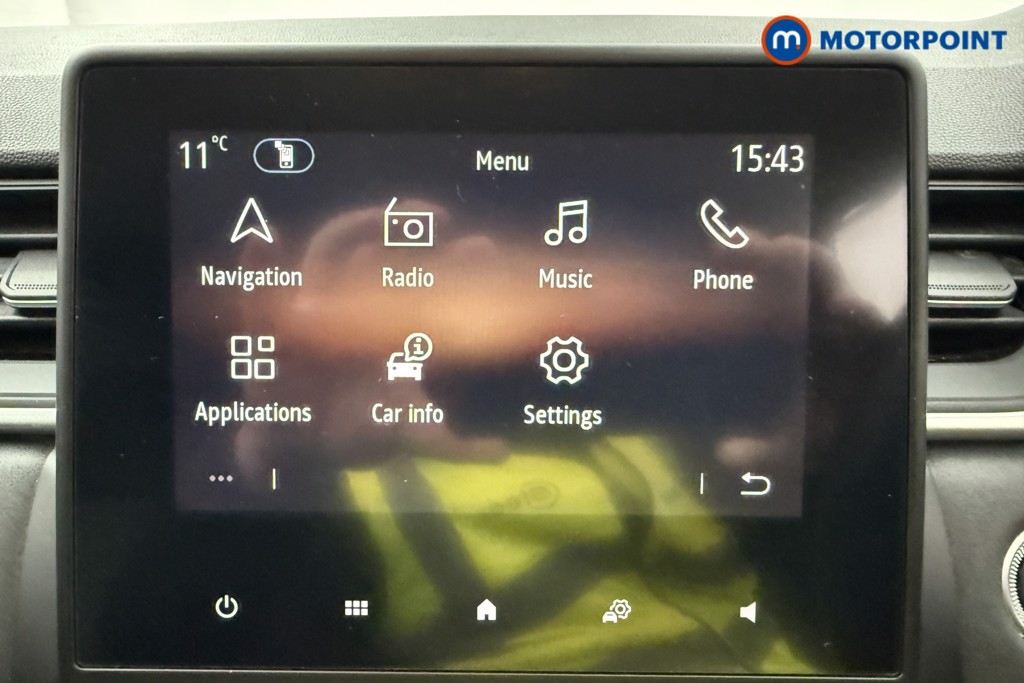 Renault Captur Iconic Manual Petrol SUV - Stock Number (1624716) - 9th supplementary image