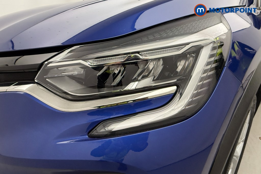 Renault Captur Iconic Manual Petrol SUV - Stock Number (1624716) - 26th supplementary image