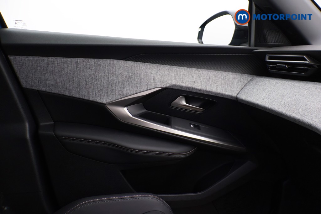 Peugeot 5008 Allure Automatic Petrol SUV - Stock Number (1624720) - 17th supplementary image