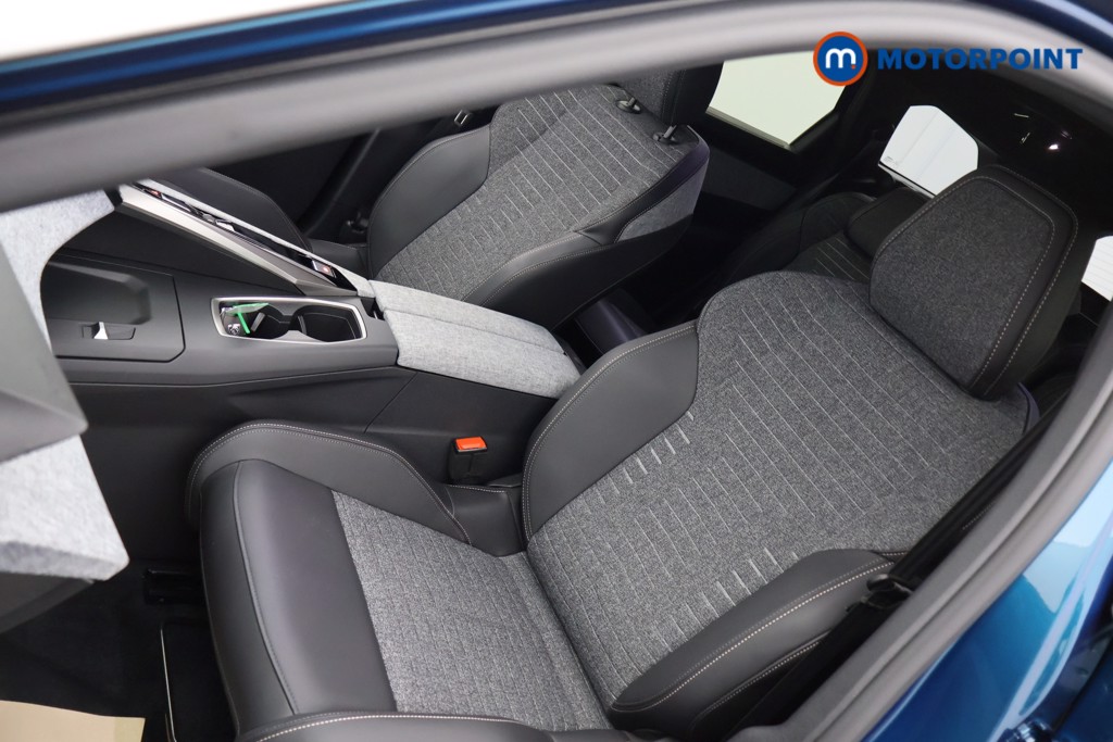 Peugeot 5008 Allure Automatic Petrol SUV - Stock Number (1624720) - 32nd supplementary image