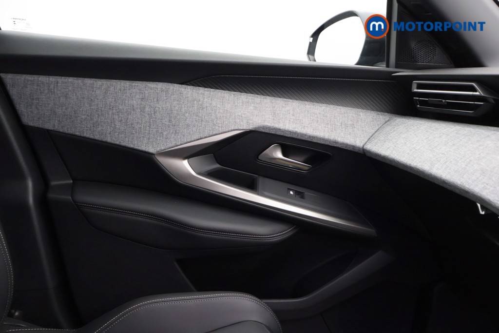 Peugeot 5008 Allure Automatic Petrol SUV - Stock Number (1624722) - 17th supplementary image
