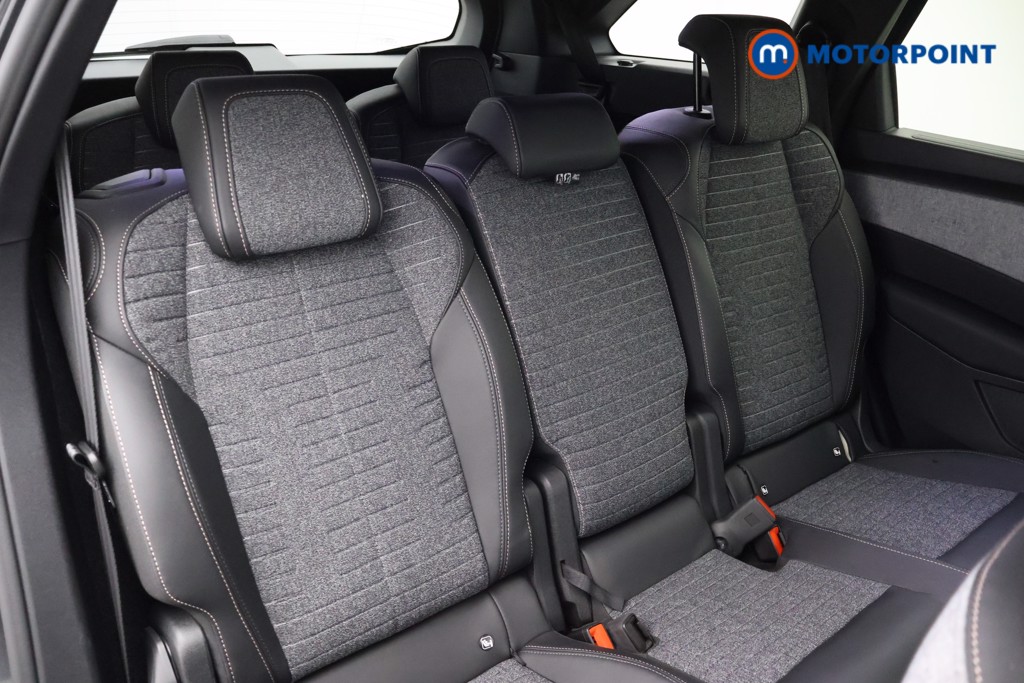Peugeot 5008 Allure Automatic Petrol SUV - Stock Number (1624722) - 23rd supplementary image