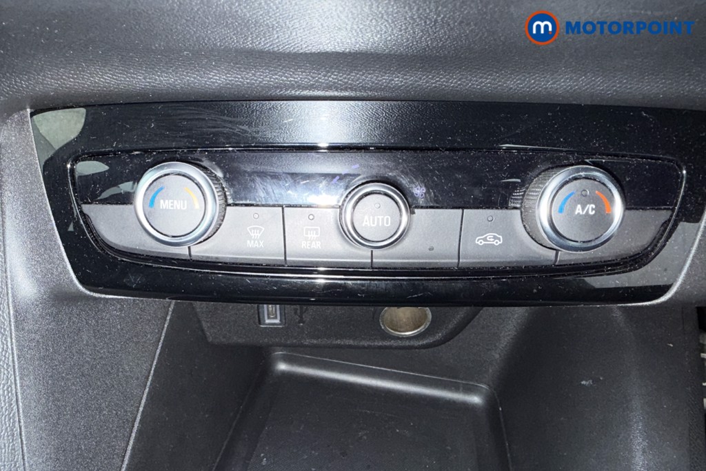 Vauxhall Corsa GS Manual Petrol Hatchback - Stock Number (1624761) - 9th supplementary image