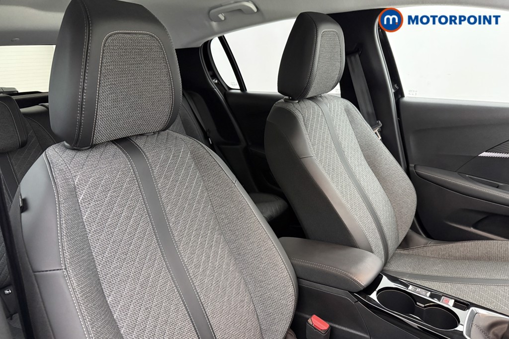 Peugeot 208 Allure Manual Petrol Hatchback - Stock Number (1624799) - 16th supplementary image
