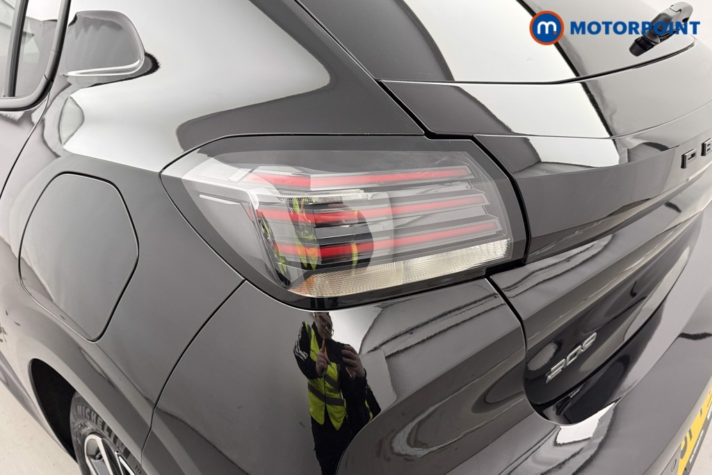 Peugeot 208 Allure Manual Petrol Hatchback - Stock Number (1624799) - 21st supplementary image