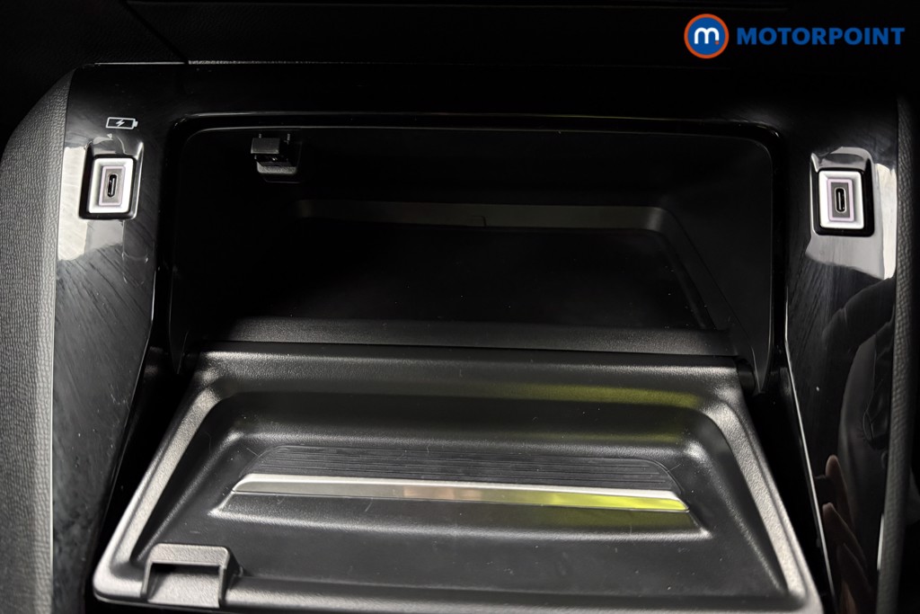 Peugeot 2008 Allure Manual Petrol SUV - Stock Number (1624935) - 13th supplementary image