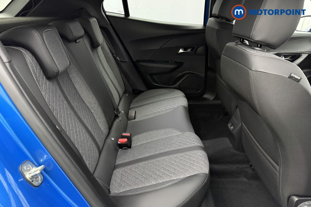 Peugeot 2008 Allure Manual Petrol SUV - Stock Number (1624935) - 19th supplementary image