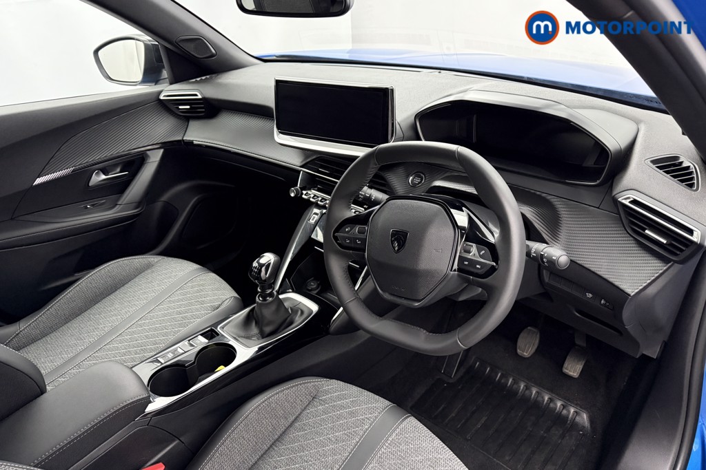 Peugeot 2008 Allure Manual Petrol SUV - Stock Number (1624935) - 1st supplementary image