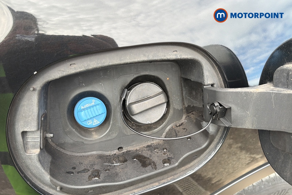 Nissan X-Trail N-Connecta Manual Diesel SUV - Stock Number (1625263) - 41st supplementary image