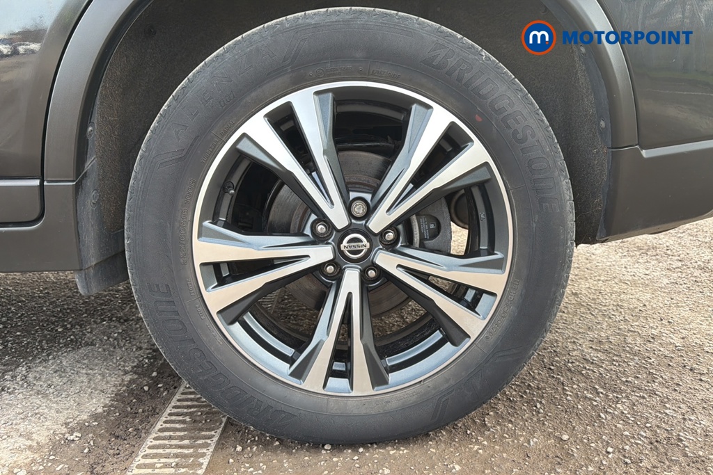 Nissan X-Trail N-Connecta Manual Diesel SUV - Stock Number (1625263) - 45th supplementary image