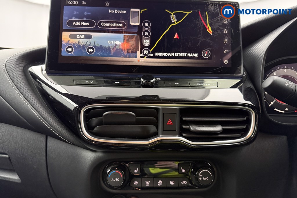 Nissan Juke Tekna Automatic Petrol SUV - Stock Number (1625435) - 11th supplementary image