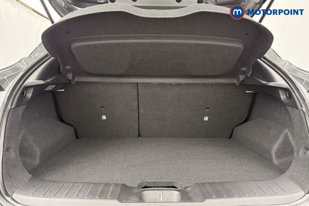 Nissan Juke Tekna Automatic Petrol SUV - Stock Number (1625435) - 20th supplementary image