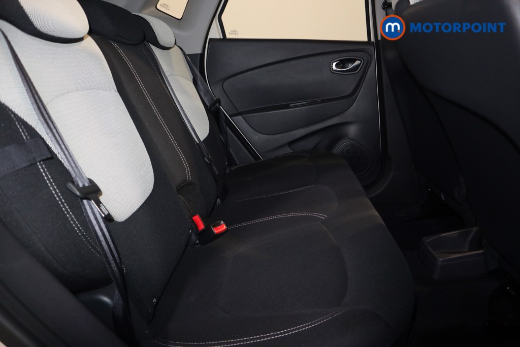 Renault Captur Iconic Manual Petrol SUV - Stock Number (1625502) - 16th supplementary image