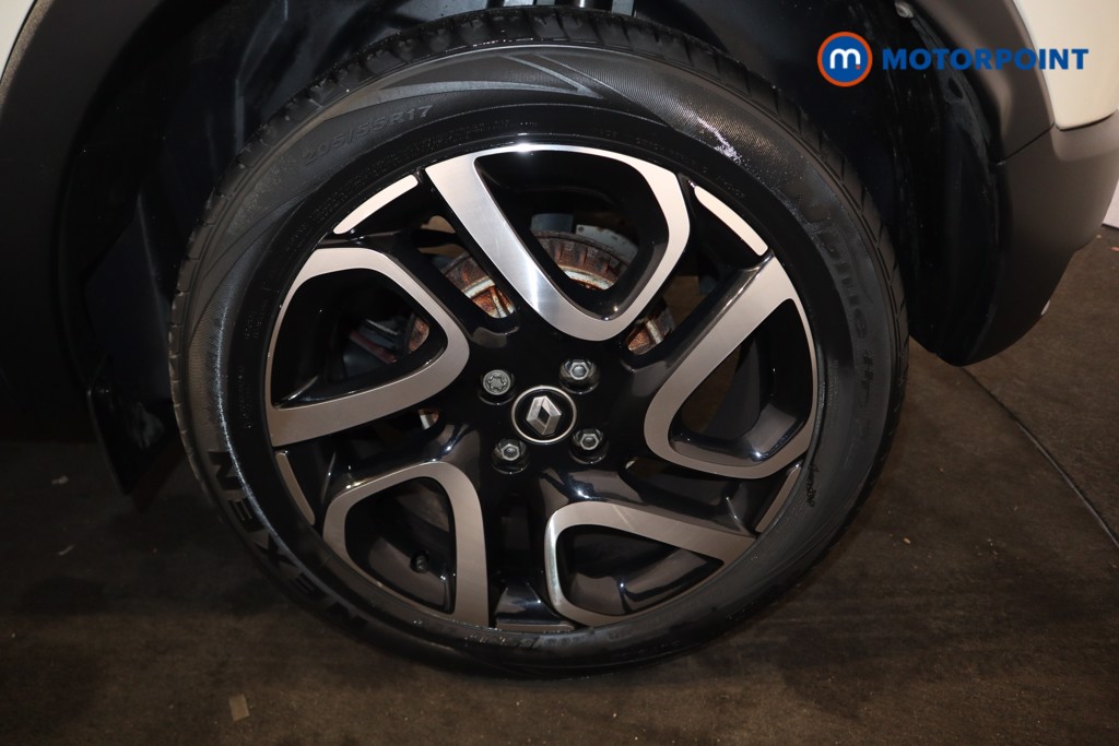 Renault Captur Iconic Manual Petrol SUV - Stock Number (1625502) - 23rd supplementary image