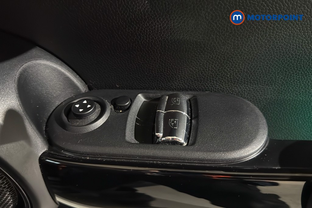 Mini Hatchback Cooper S Classic Manual Petrol Hatchback - Stock Number (1625748) - 20th supplementary image