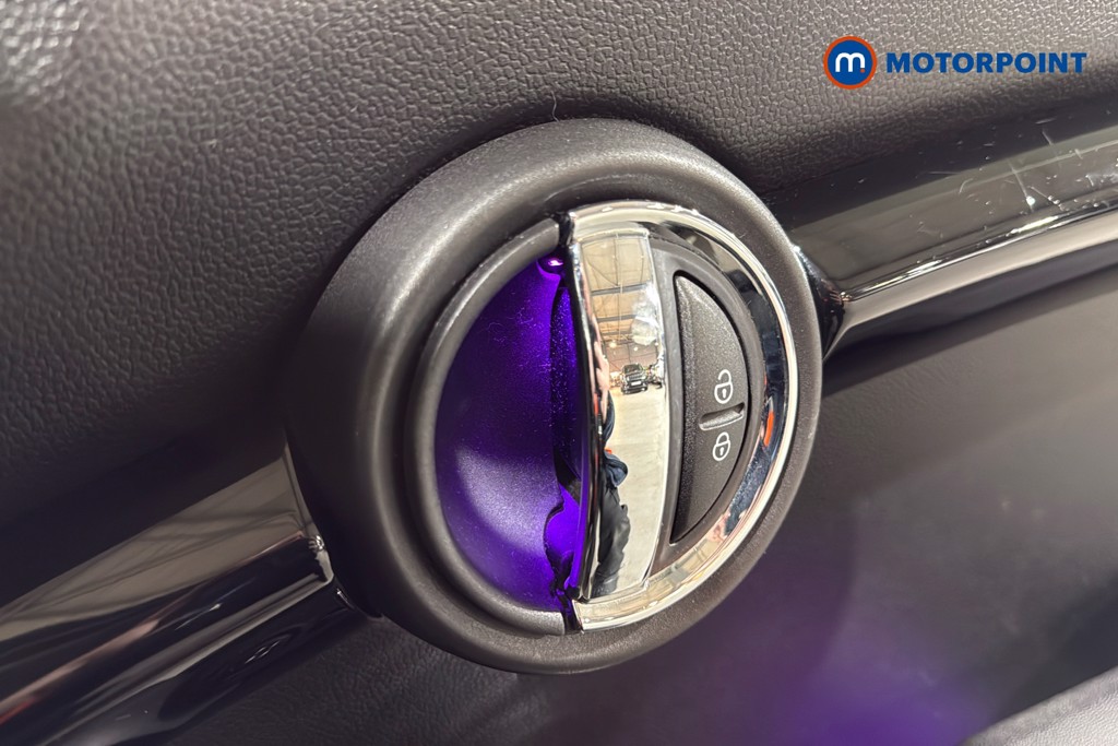 Mini Hatchback Cooper S Classic Manual Petrol Hatchback - Stock Number (1625748) - 42nd supplementary image