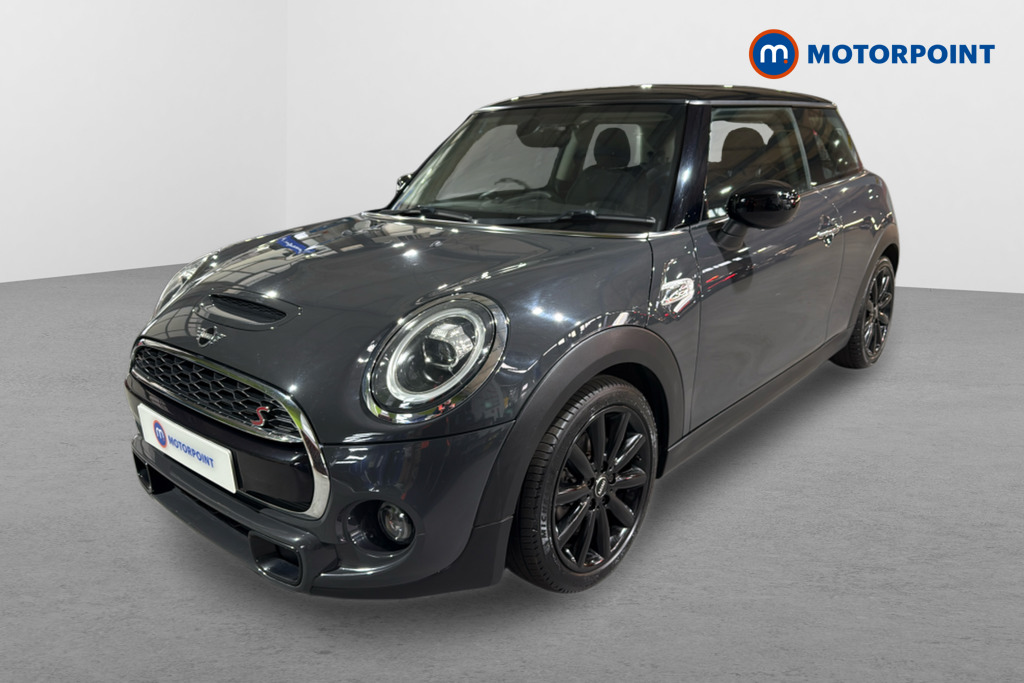 Mini Hatchback Cooper S Classic Manual Petrol Hatchback - Stock Number (1625748) - Passenger side front corner