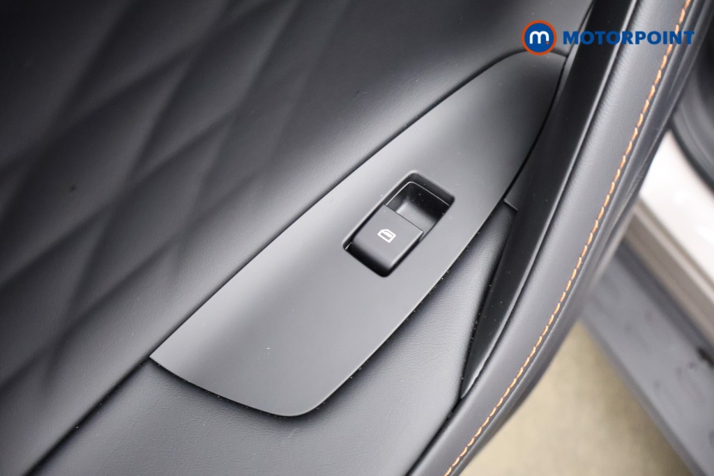 Mg Motor Uk HS Trophy Automatic Petrol Plug-In Hybrid SUV - Stock Number (1625823) - 29th supplementary image