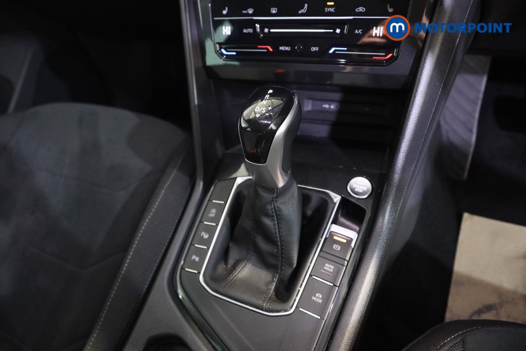Volkswagen Tiguan Elegance Automatic Diesel SUV - Stock Number (1625973) - 9th supplementary image