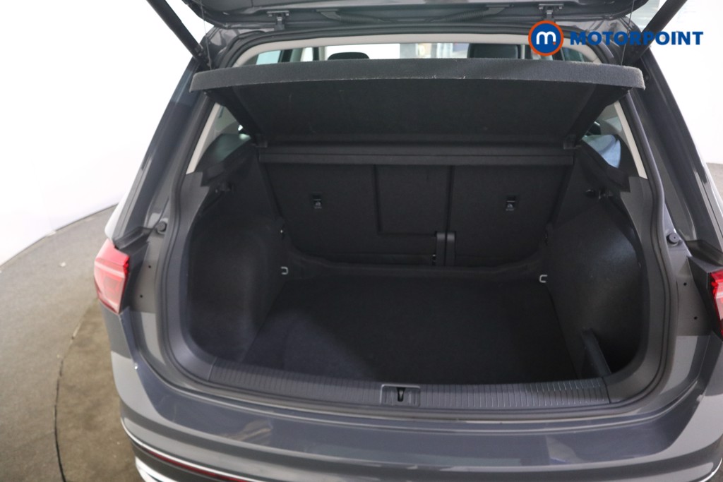 Volkswagen Tiguan Elegance Automatic Diesel SUV - Stock Number (1625973) - 19th supplementary image