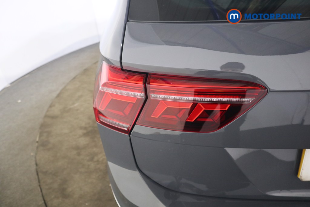Volkswagen Tiguan Elegance Automatic Diesel SUV - Stock Number (1625973) - 28th supplementary image