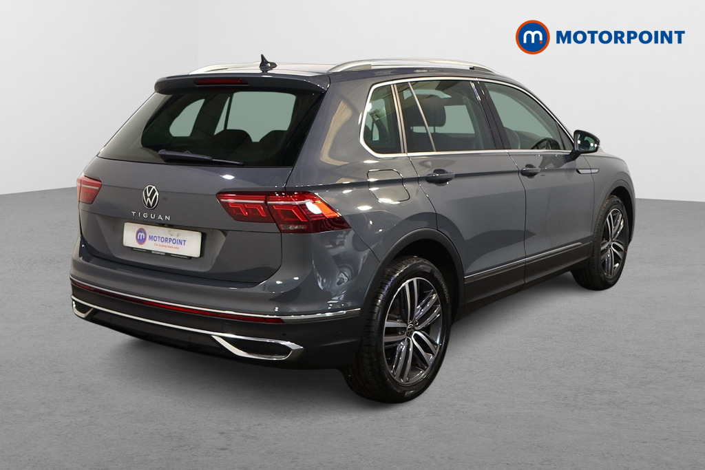 Volkswagen Tiguan Elegance Automatic Diesel SUV - Stock Number (1625973) - Drivers side rear corner