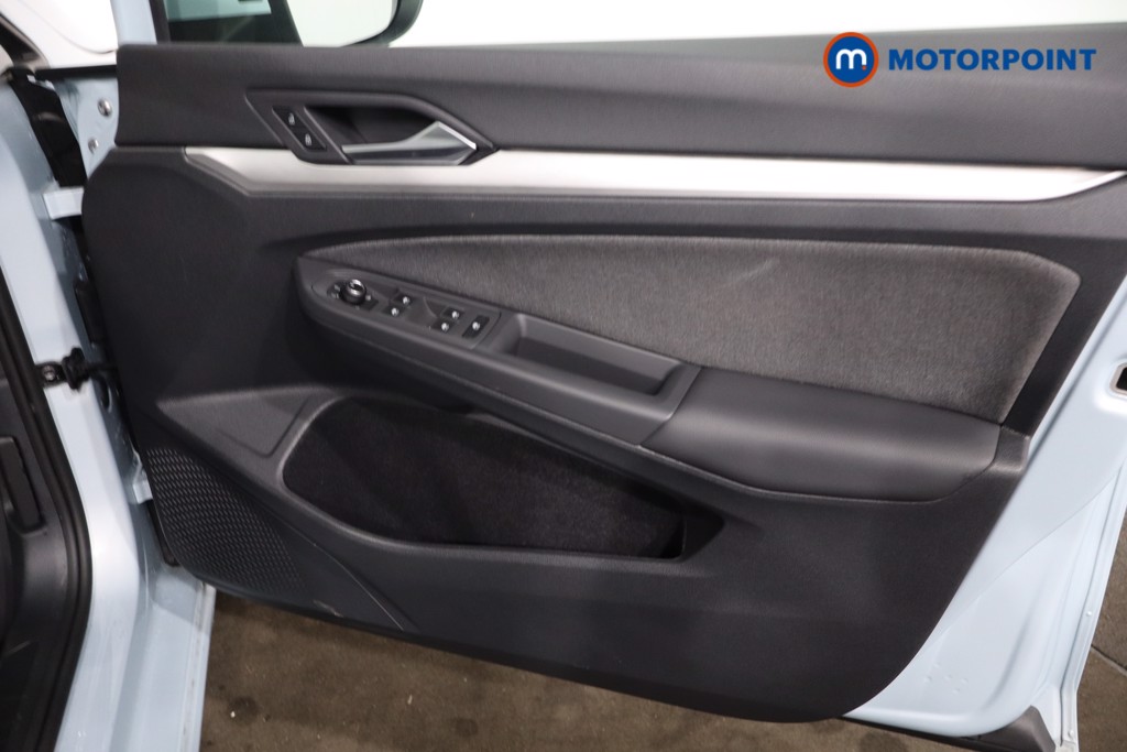 Volkswagen Golf Match Manual Petrol Hatchback - Stock Number (1626055) - 24th supplementary image