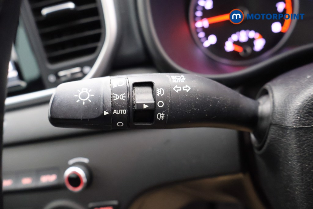 KIA Sportage 2 Manual Petrol SUV - Stock Number (1627100) - 10th supplementary image