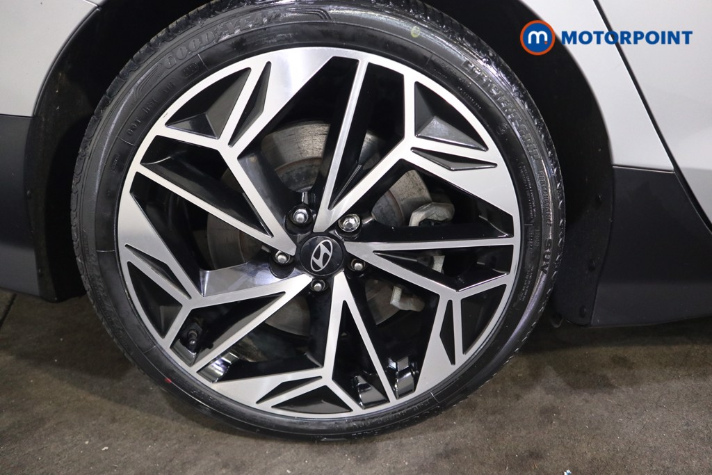 Hyundai Ioniq 6 Premium Automatic Electric Saloon - Stock Number (1627146) - 23rd supplementary image