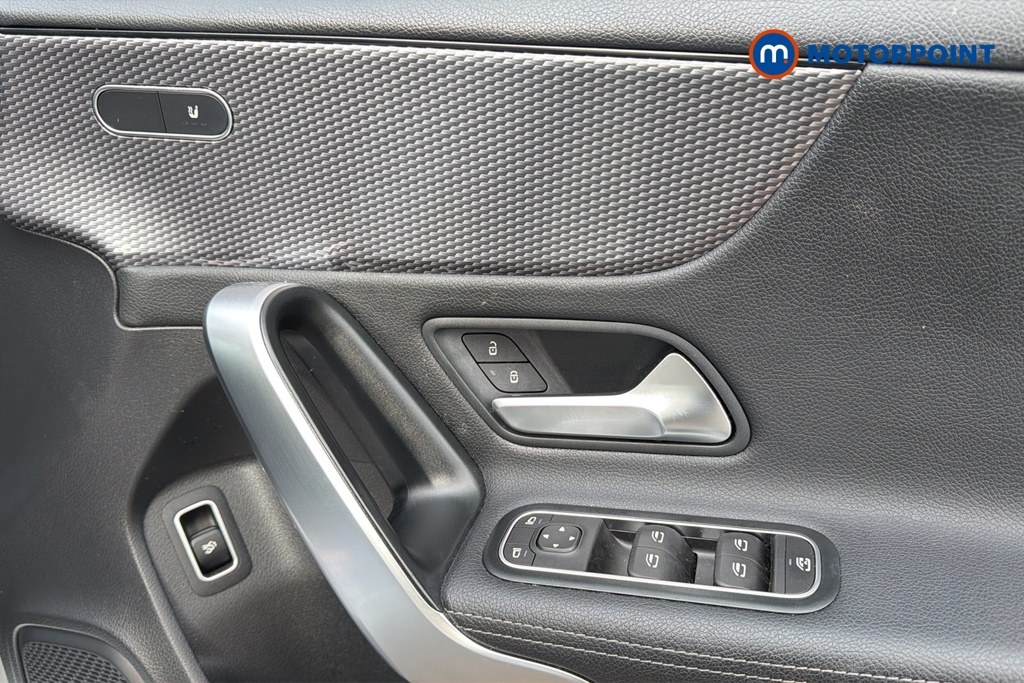 Mercedes-Benz A Class Sport Manual Petrol Saloon - Stock Number (1627228) - 19th supplementary image