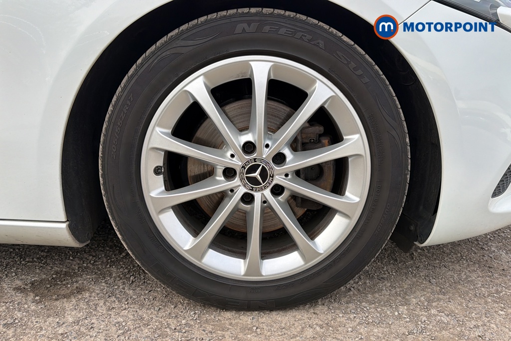 Mercedes-Benz A Class Sport Manual Petrol Saloon - Stock Number (1627228) - 47th supplementary image