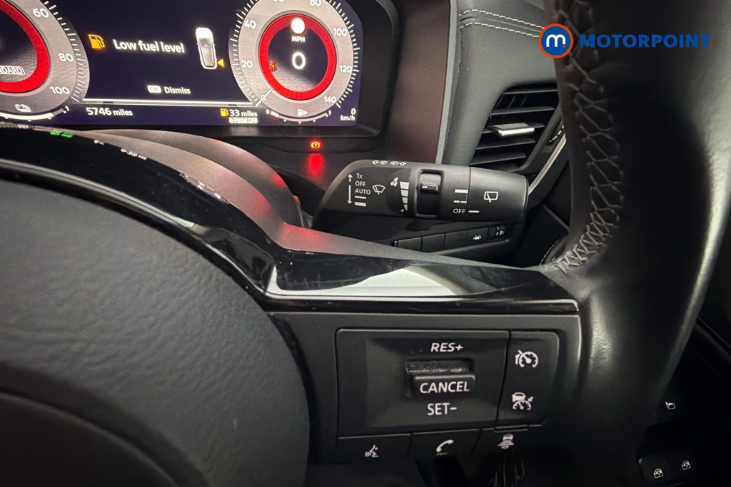 Nissan Qashqai N-Connecta Automatic Petrol-Electric Hybrid SUV - Stock Number (1627346) - 4th supplementary image