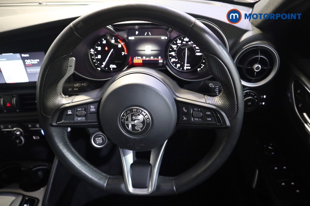 Alfa Romeo Giulia Veloce Automatic Petrol Saloon - Stock Number (1627437) - 2nd supplementary image