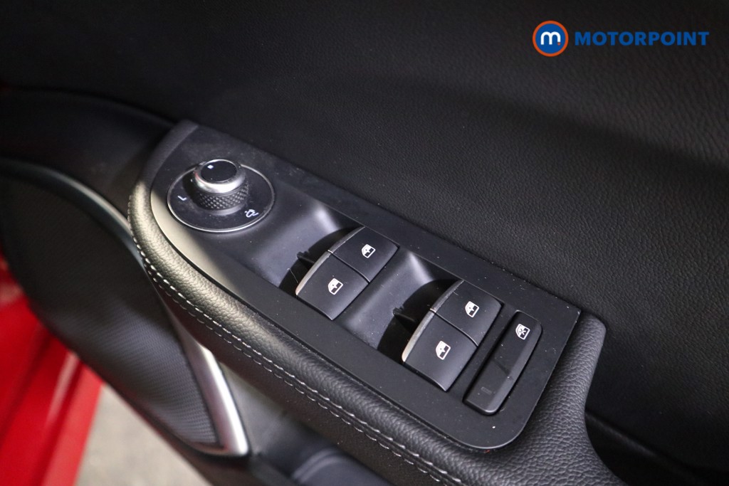 Alfa Romeo Giulia Veloce Automatic Petrol Saloon - Stock Number (1627437) - 14th supplementary image