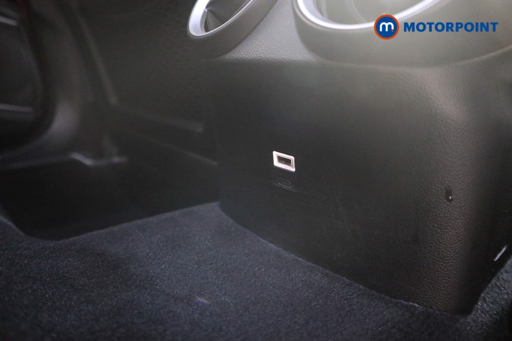 Alfa Romeo Giulia Veloce Automatic Petrol Saloon - Stock Number (1627437) - 22nd supplementary image