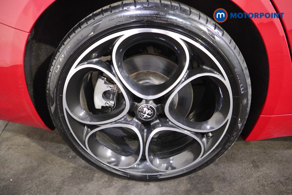 Alfa Romeo Giulia Veloce Automatic Petrol Saloon - Stock Number (1627437) - 25th supplementary image