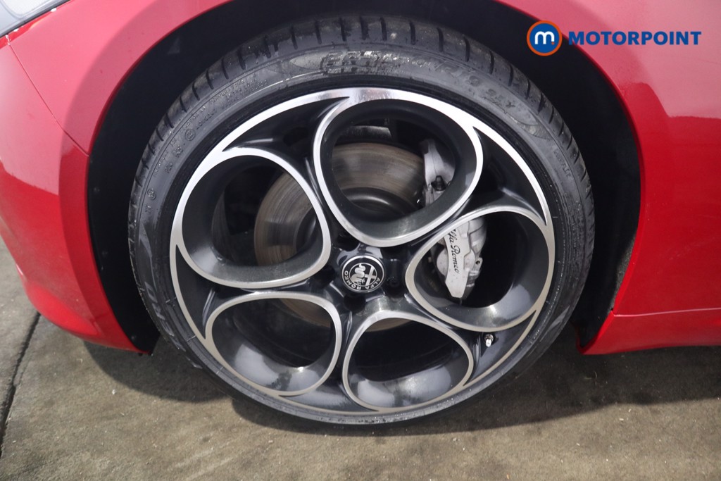 Alfa Romeo Giulia Veloce Automatic Petrol Saloon - Stock Number (1627437) - 27th supplementary image