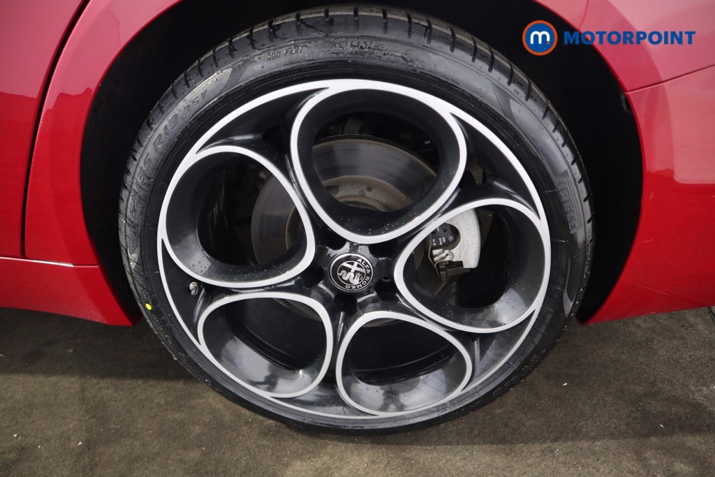 Alfa Romeo Giulia Veloce Automatic Petrol Saloon - Stock Number (1627437) - 28th supplementary image