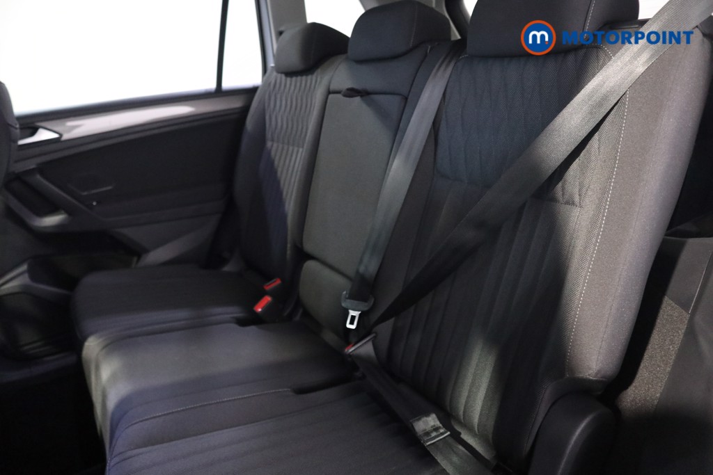 Volkswagen Tiguan Allspace Life Automatic Petrol SUV - Stock Number (1627729) - 16th supplementary image