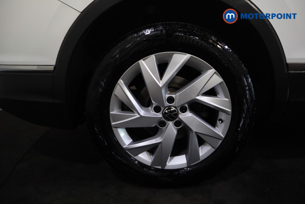 Volkswagen Tiguan Allspace Life Automatic Petrol SUV - Stock Number (1627729) - 20th supplementary image