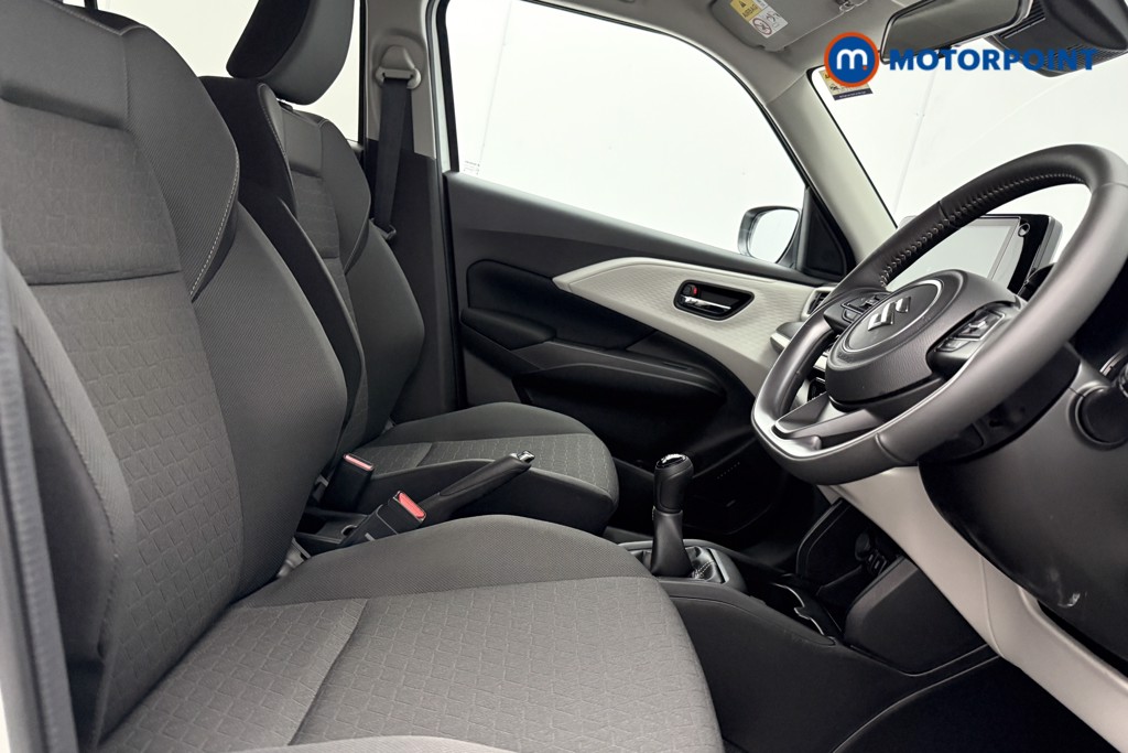 Suzuki Swift Motion Manual Petrol Hatchback - Stock Number (1627896) - 8th supplementary image