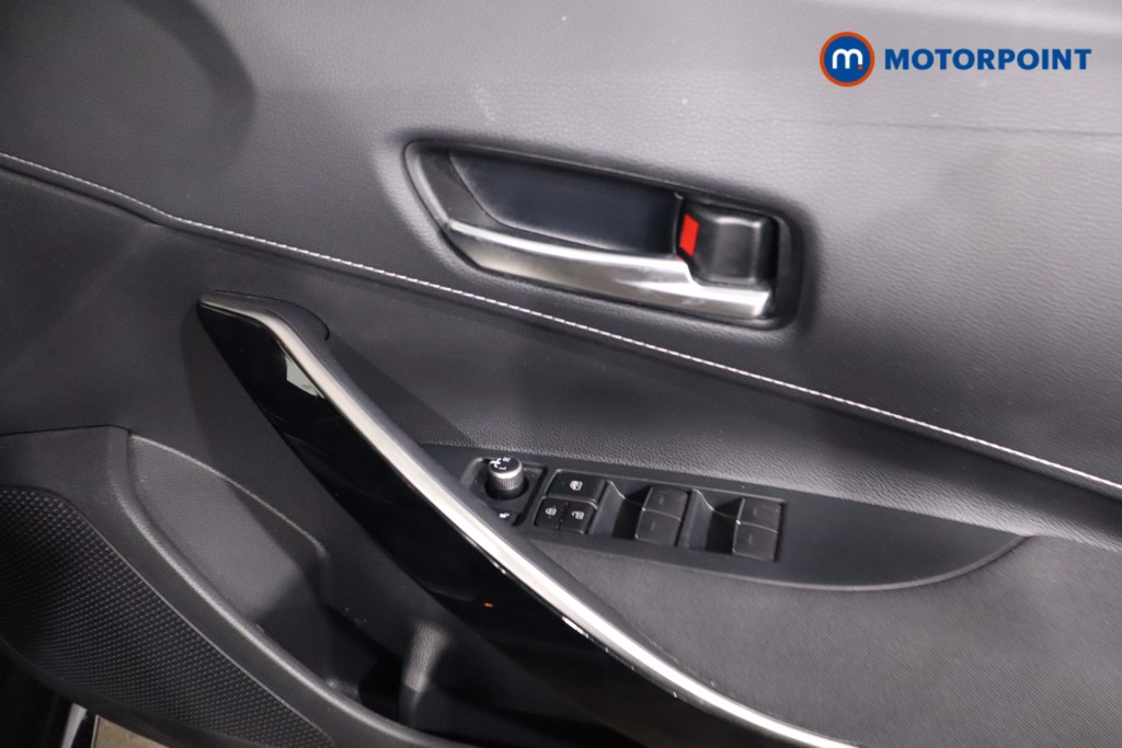 Toyota Corolla Gr Sport Automatic Petrol-Electric Hybrid Hatchback - Stock Number (1627958) - 25th supplementary image