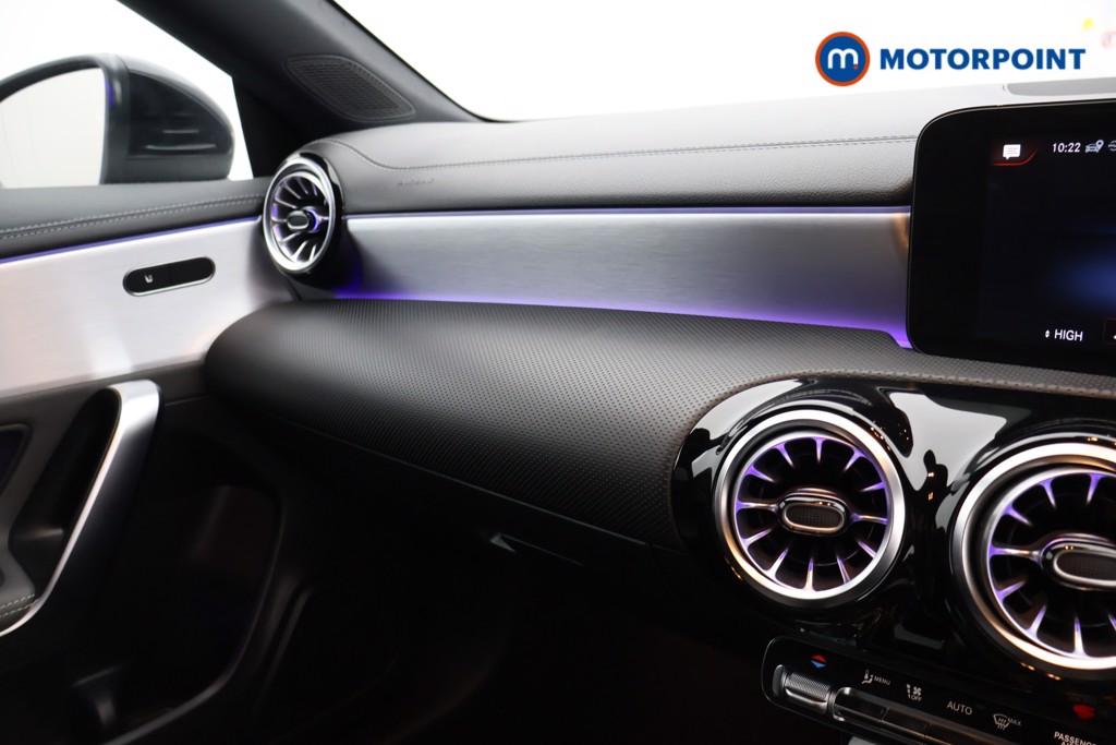 Mercedes-Benz CLA Amg Line Automatic Petrol Plug-In Hybrid Estate - Stock Number (1628044) - 17th supplementary image