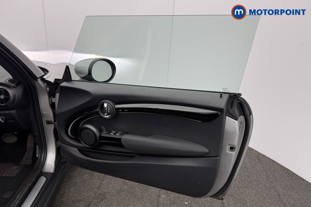 Mini Convertible Cooper Classic Automatic Petrol Convertible - Stock Number (1628094) - 14th supplementary image