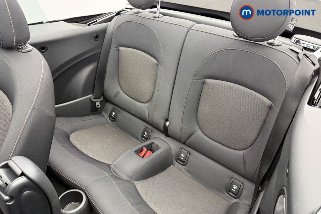 Mini Convertible Cooper Classic Automatic Petrol Convertible - Stock Number (1628094) - 18th supplementary image