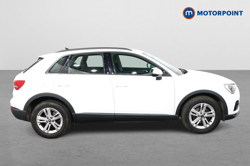 Audi Q3 Technik Manual Diesel SUV - Stock Number (1628149) - Drivers side